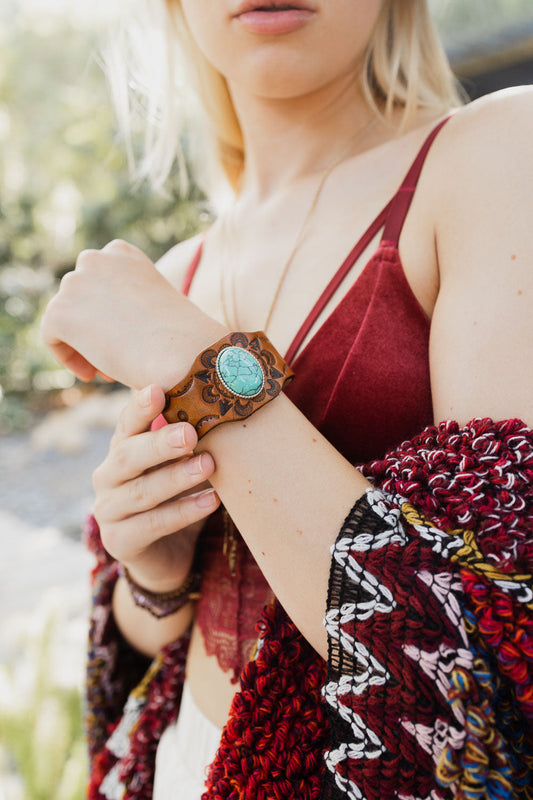 Boho Turquoise Stone Camel Leather Cuff Bracelet-Soul Flow Apparel