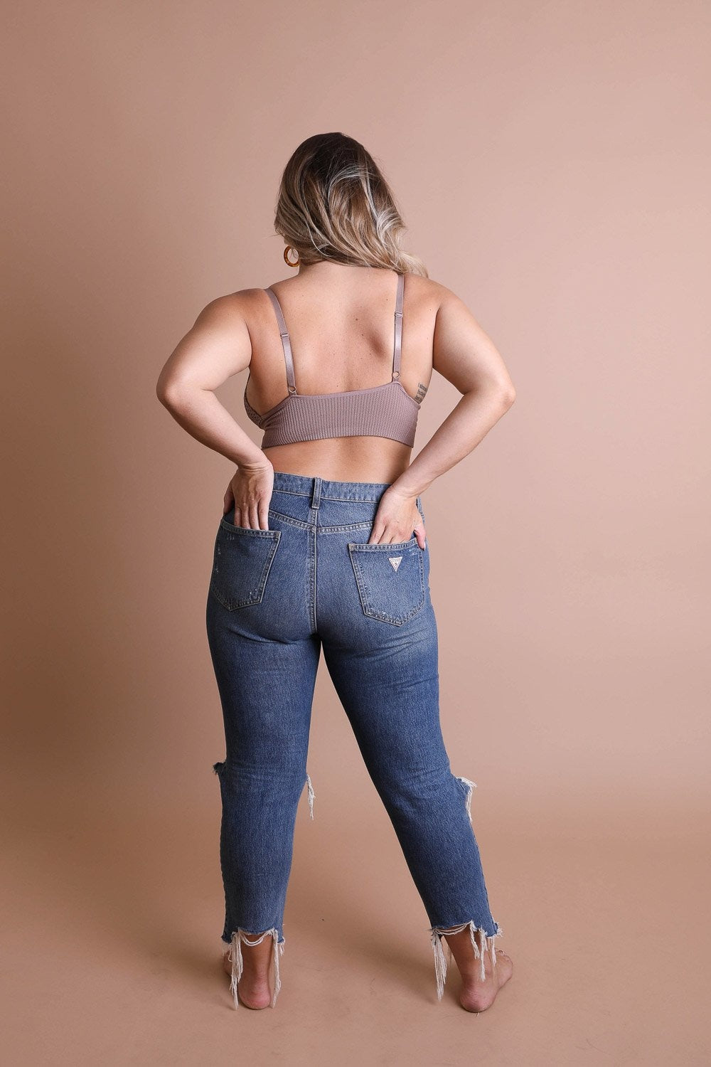 Waistband Loop Lace Brami Plus Size – Elegant Stretchy Lace Cami-Soul Flow Apparel