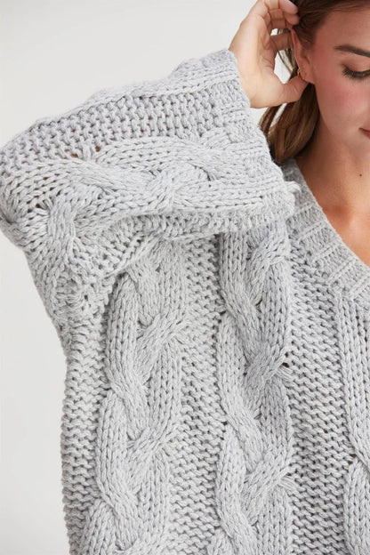 Trendsi boho cable knit v-neck sweater in light gray with oversized sleeves and detailed patterns