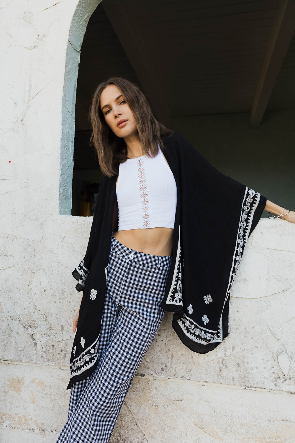 Floral Embroidered Sleeves Kimono-Soul Flow Apparel
