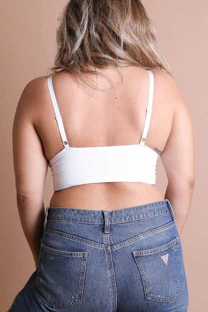 Lightweight plus size waistband loop lace white brami for layering.