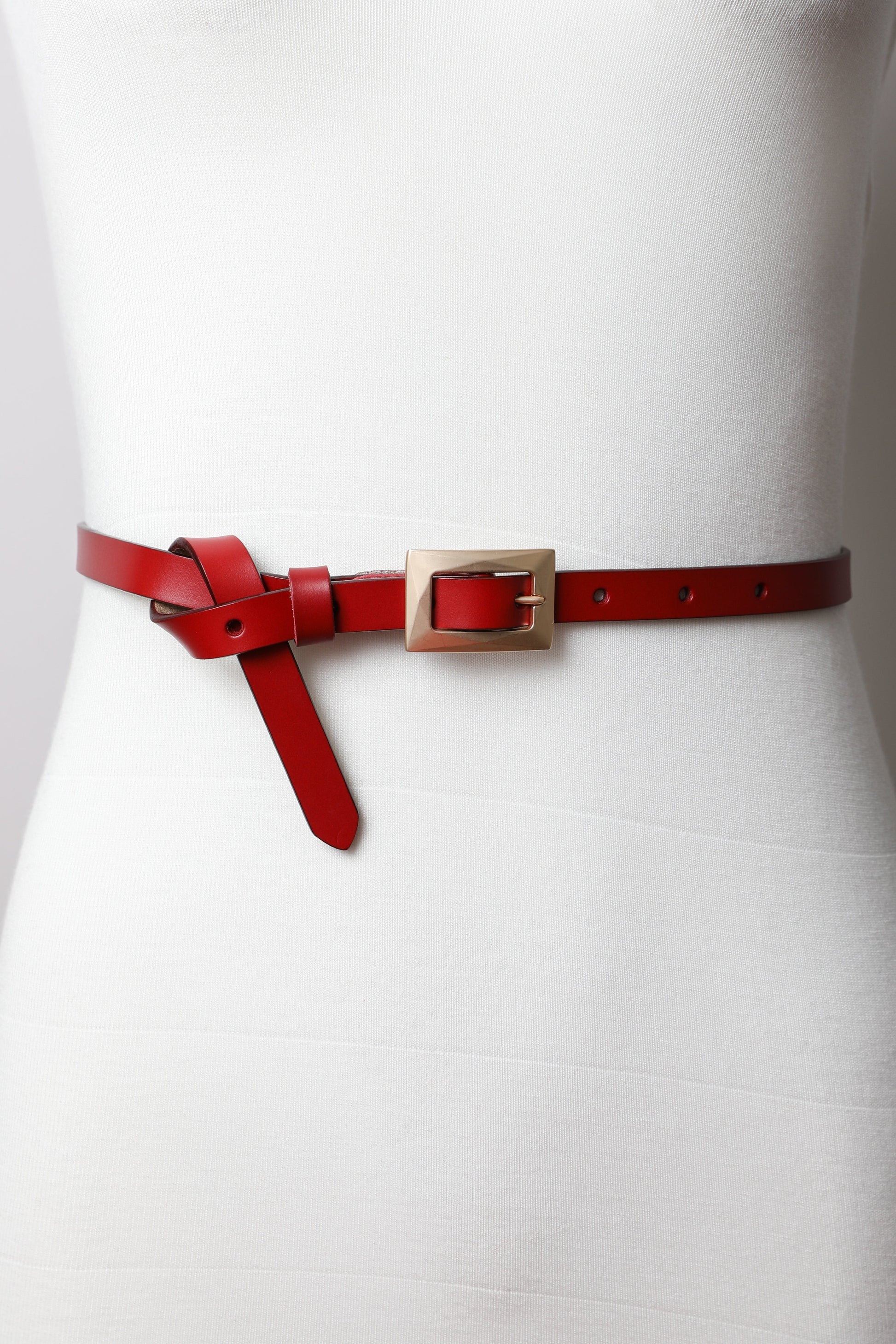 Gold Buckle Skinny Belt – Chic and Elegant-Soul Flow Apparel