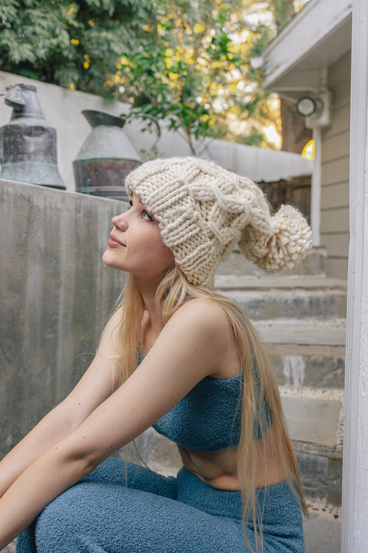 Oversized Chunky Knit Pom Beanie-Soul Flow Apparel