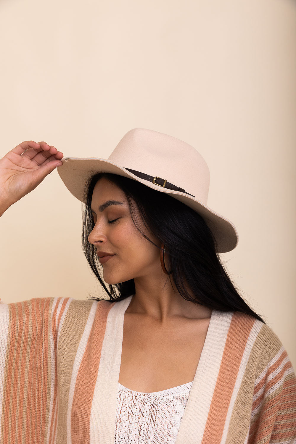 Pinched Front Western Style Hat-Soul Flow Apparel