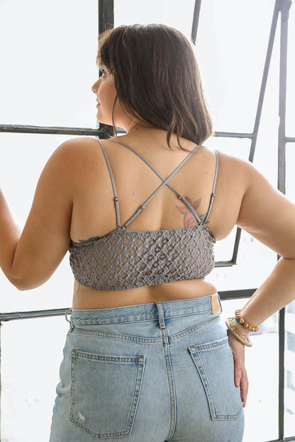 Plus size crochet bralette in gray with stylish cross-back straps for a trendy look