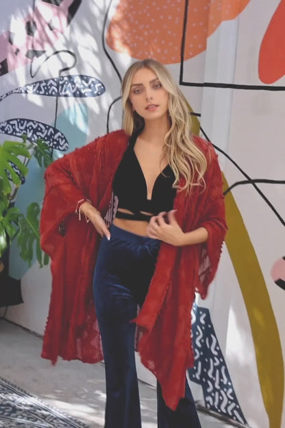 Soft Embroidered Zig Zag Kimono