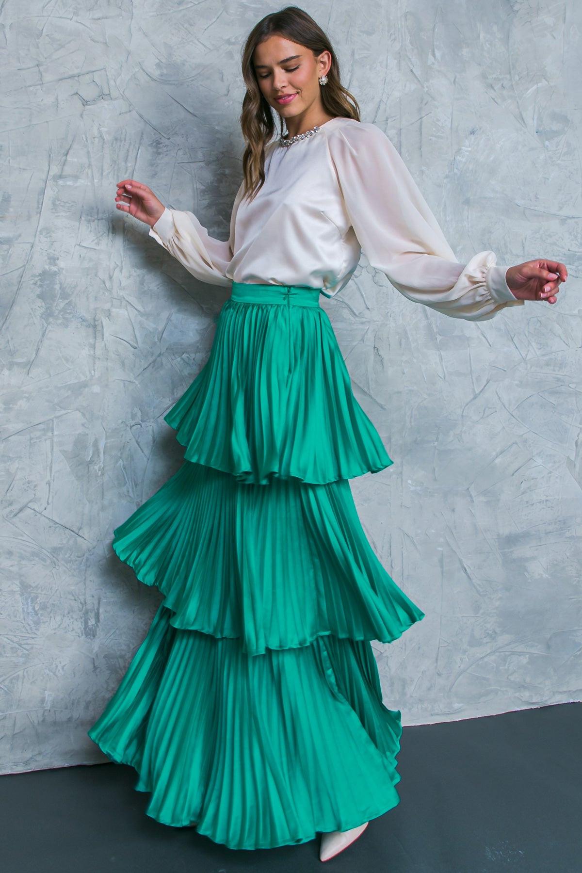 In Love With Me Woven Skirt Solid Color With Pleated Layers And Side Zipper