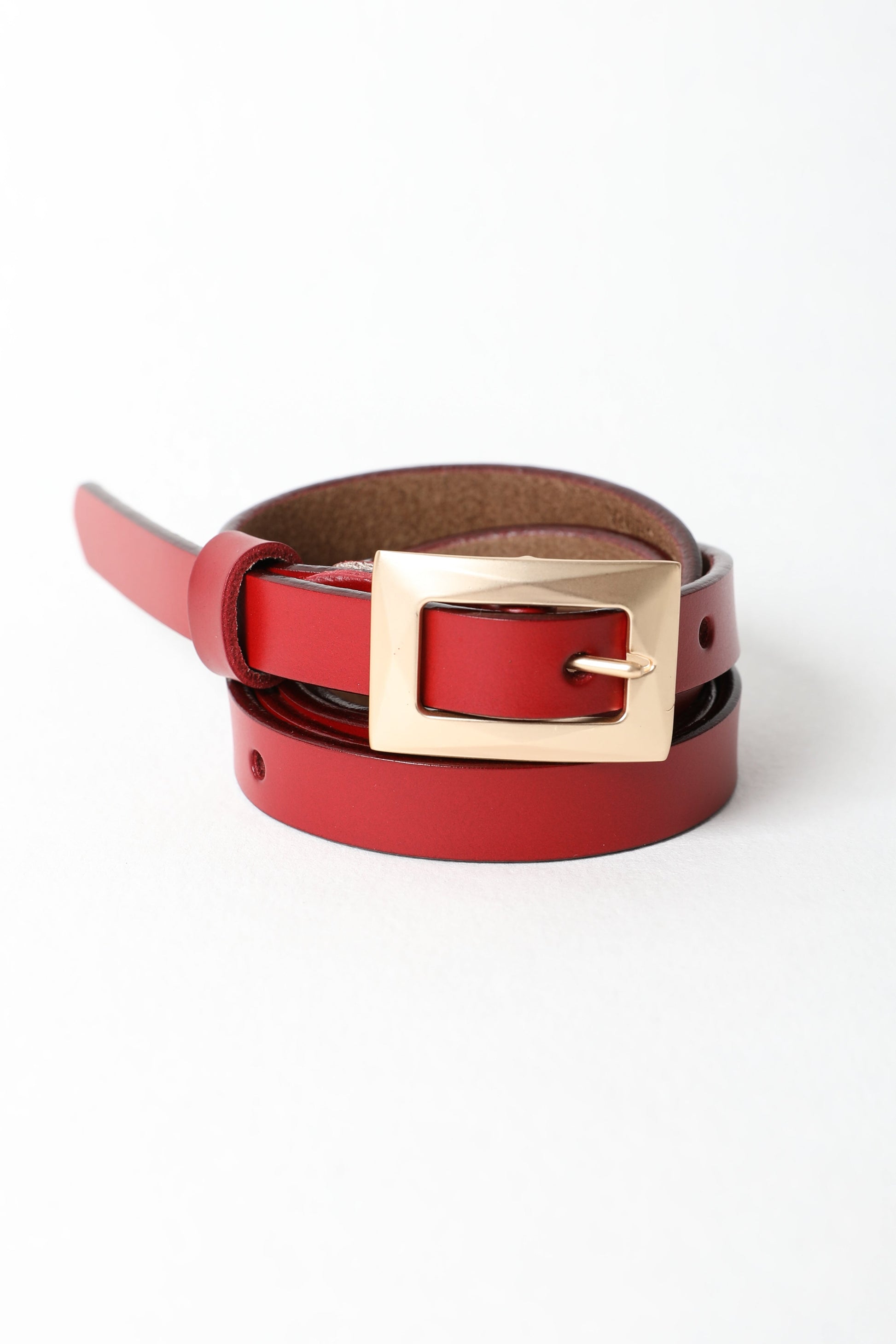 Gold Buckle Skinny Belt – Chic and Elegant-Soul Flow Apparel