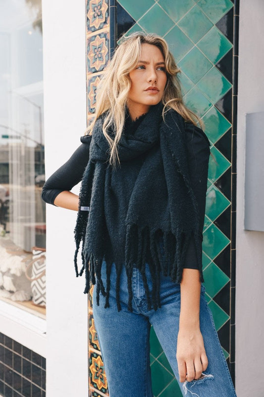 Soul Flow Apparel | Boho Tassel Trim Blanket Scarf