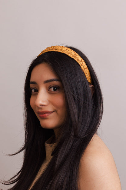 Stylish Vegan Leather Hair Accessory – Perfect for Any Look-Soul Flow Apparel