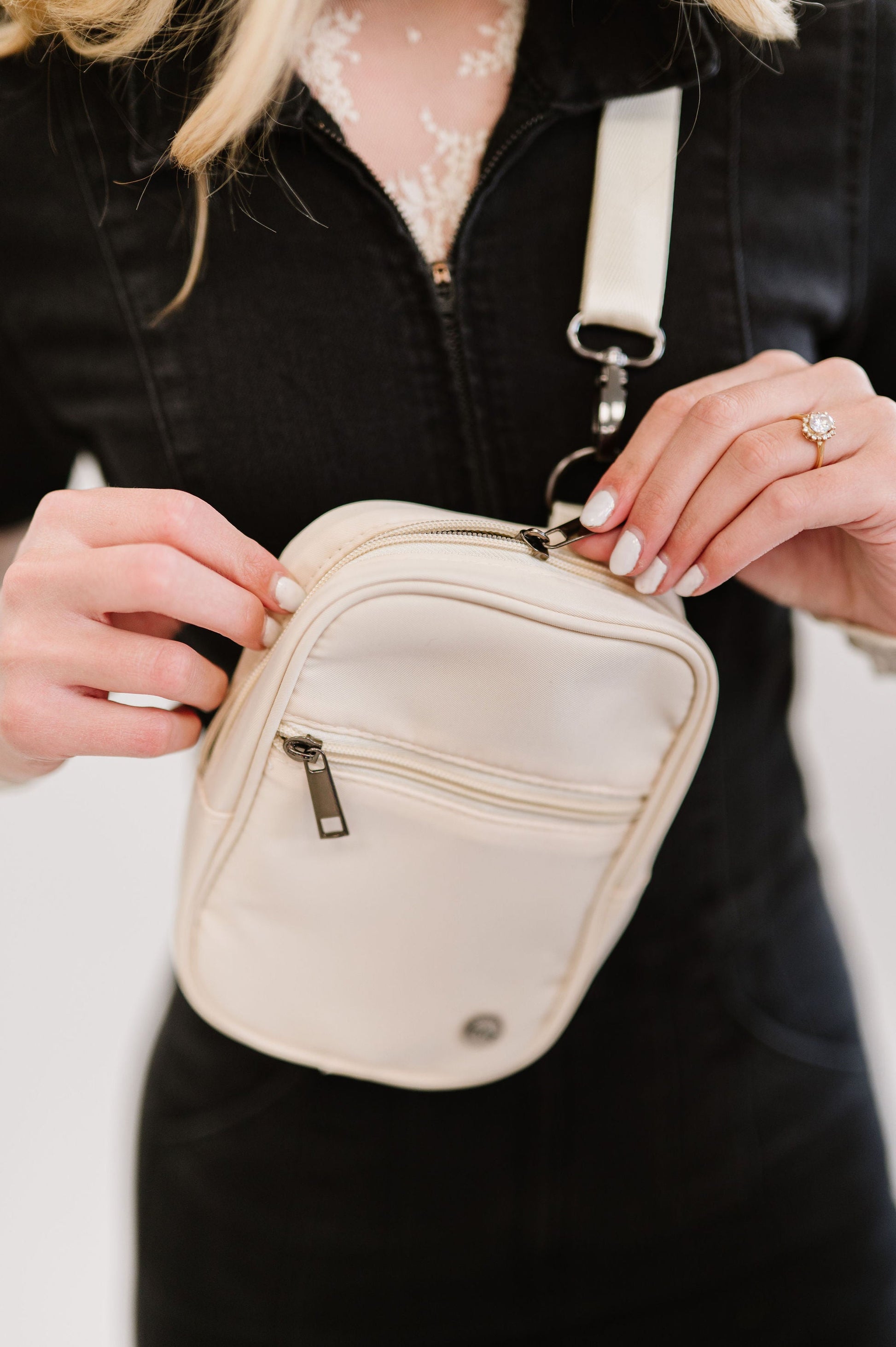 Lainey Convertible Crossbody-Soul Flow Apparel